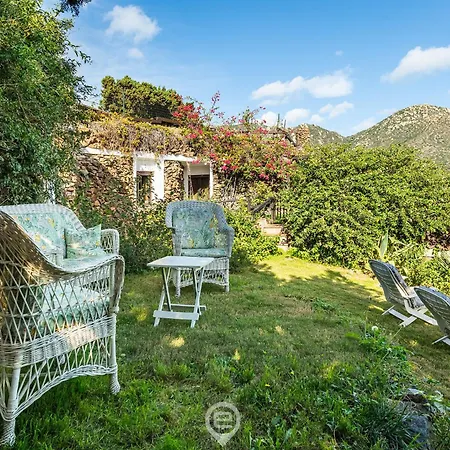 Nuraghe Piscadeddus Casa vacanze Villasimius