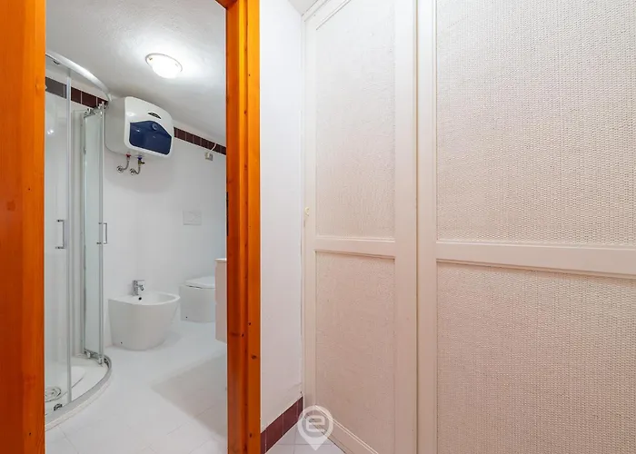 別荘 Nuraghe Piscadeddus